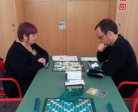 Mercè Illa amb un contrincant a la primera ronda del campionat Mercè Illa amb un contrincant a la primera ronda del campionat
